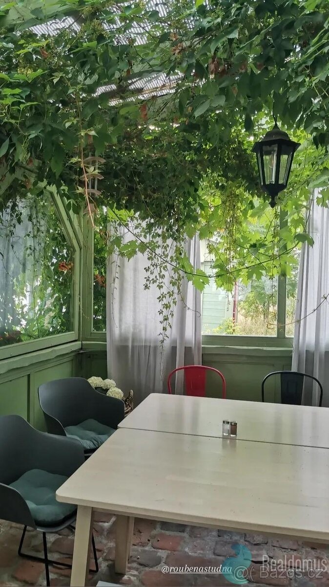 Pronájem, restaurace s ubytováním 150 m2 + 178 m2, Chvaletic - 19