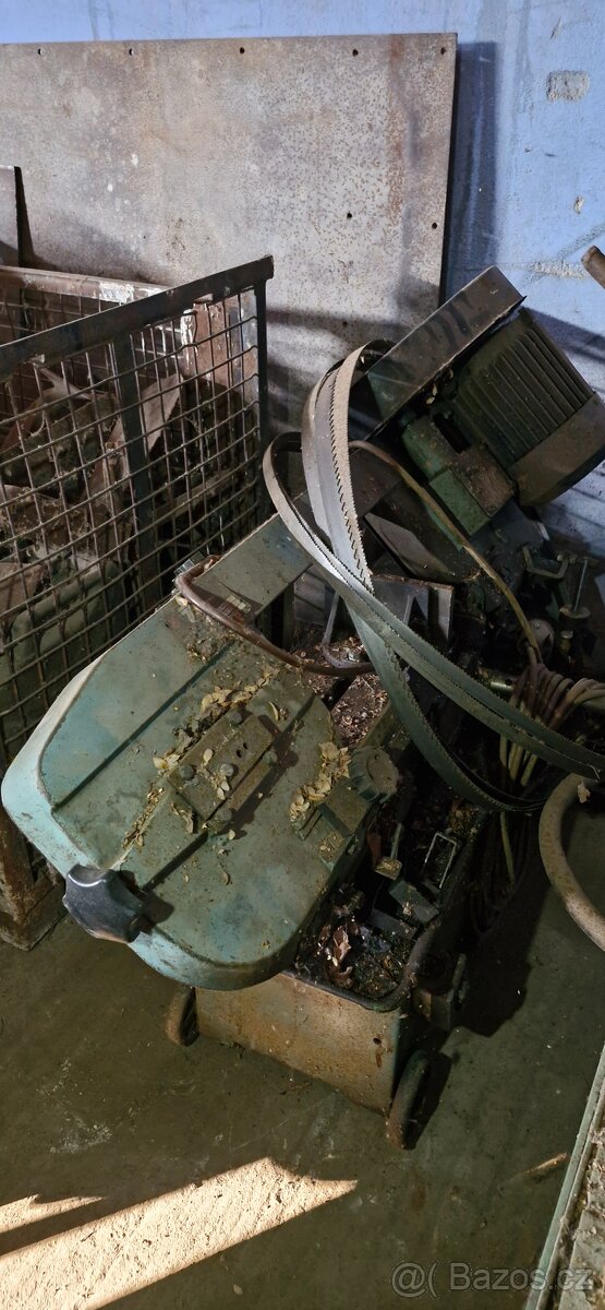 Vybavení dílny Bruska Vrtačka - 19