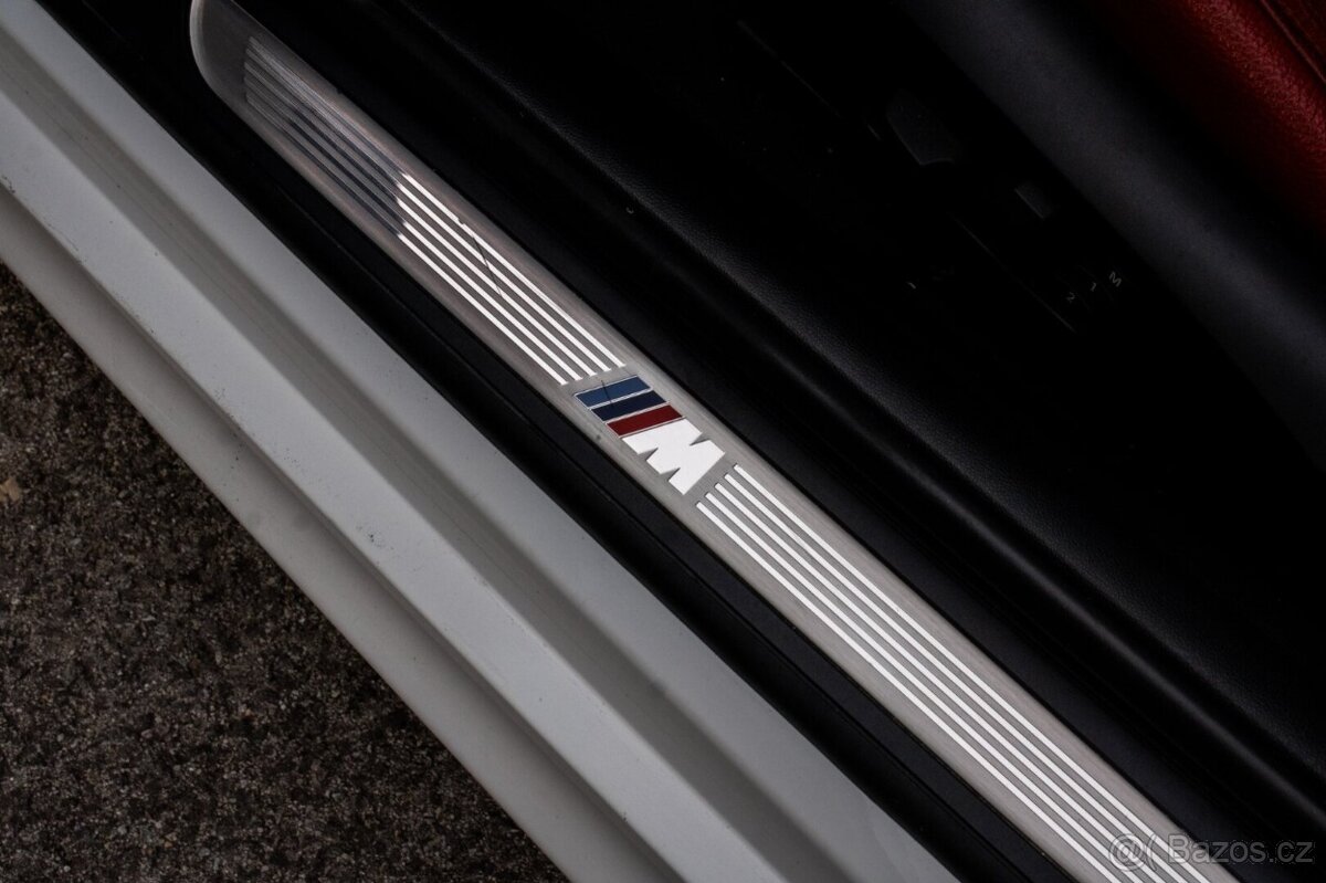 BMW E92 330d xDrive 180kw AT/6 2010 - 19