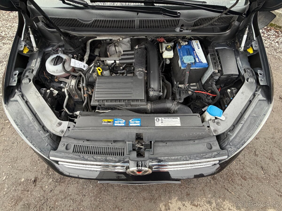 Volkswagen Touran 1,2 TSi 81kW 7 Míst Navi, ALU - 19