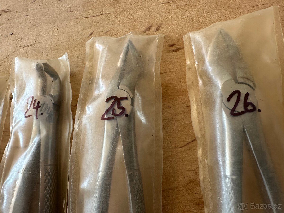 NEPOUŽITÉ zubařské extrakční kleště CHIRANA 3 - 19