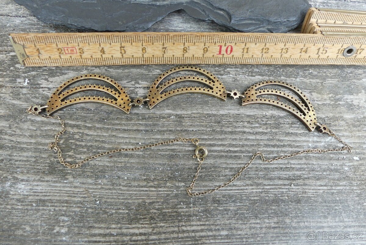 Stříbrné náhrdelníky s českými granáty, koliery, různé - 19