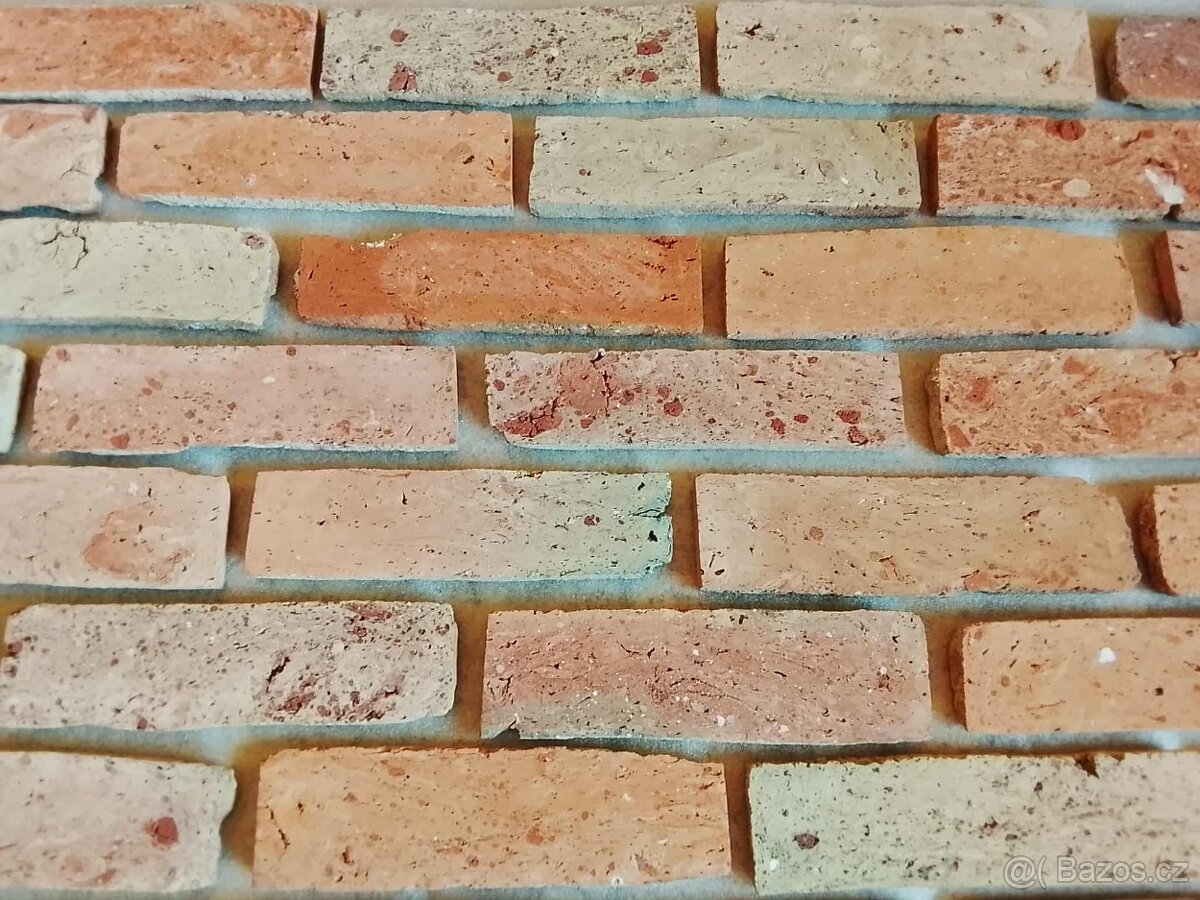 Cihlové obkladové pásky z cihly r - 19
