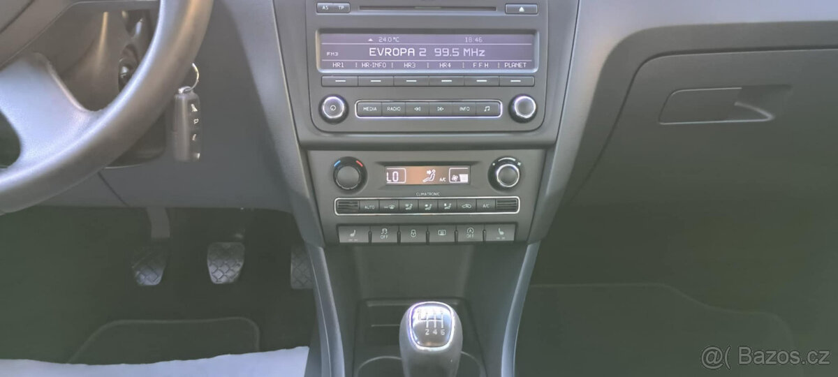 Škoda Rapid 1.2Tsi Elegance,6rychlostí,po rozvodech.. - 19