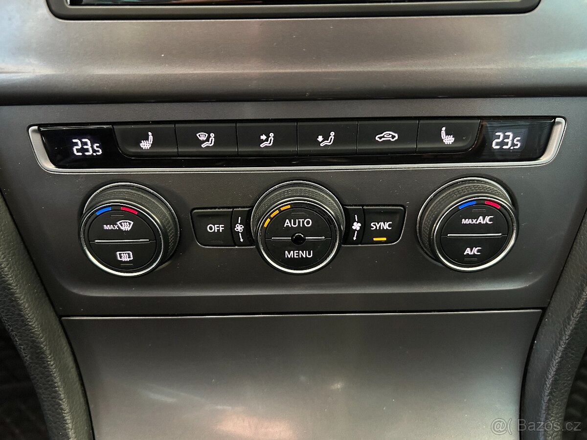 Volkswagen Golf 7 1.6 TDI,LOUNGE,SERVISKA,DPH - 19