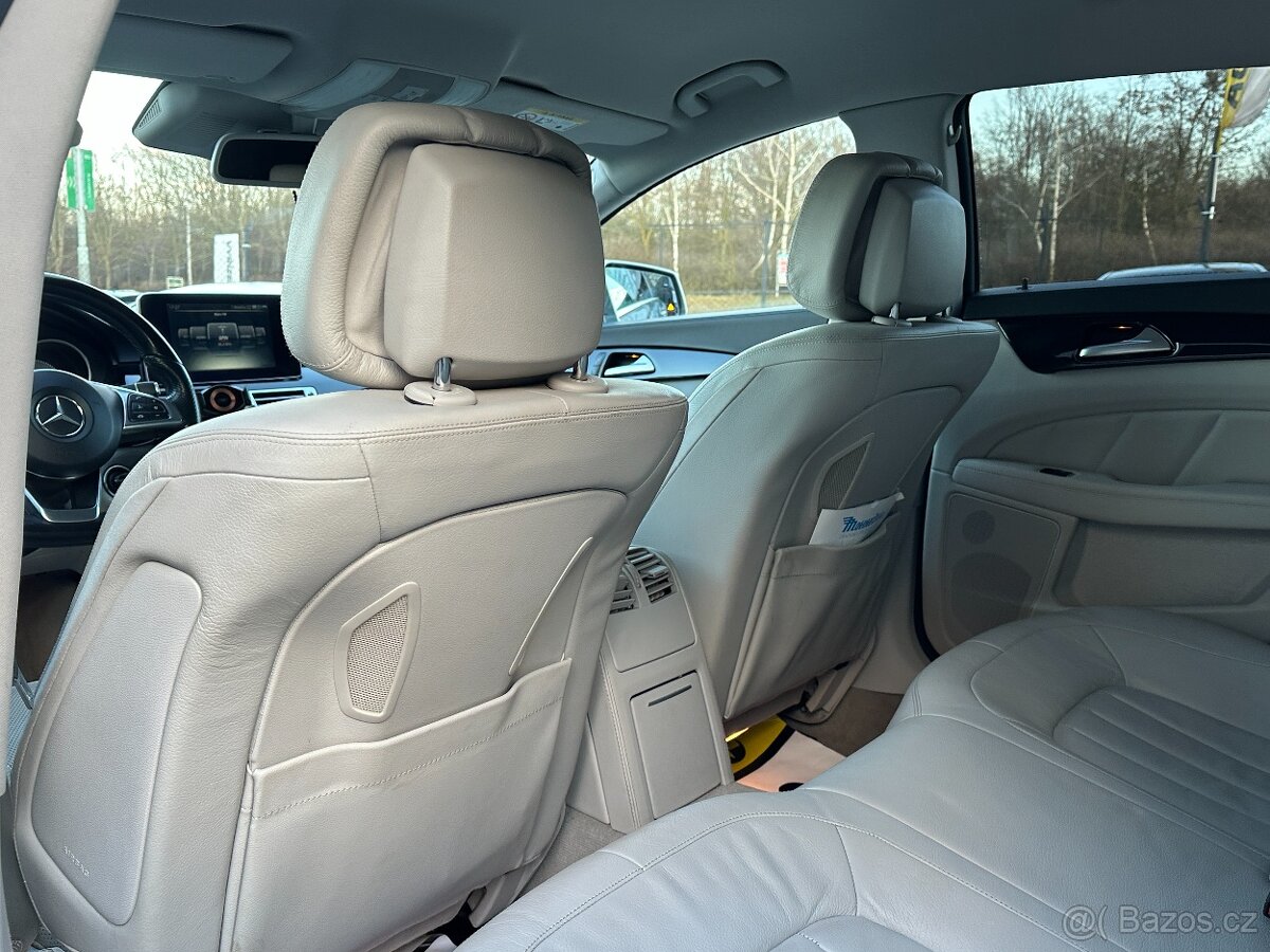 Mercedes-Benz CLS 350 2015 - 19