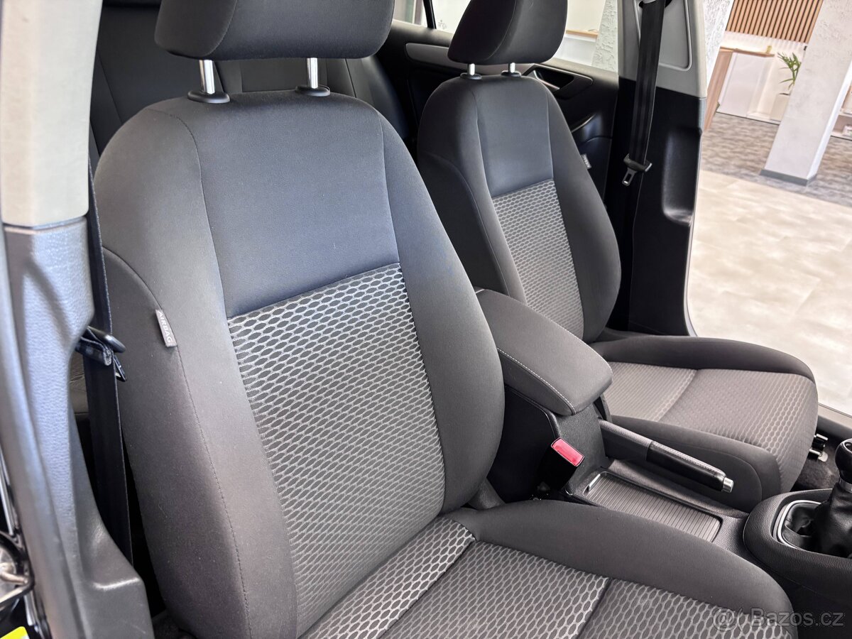 Volkswagen Golf 1.2TSI TREND - 19