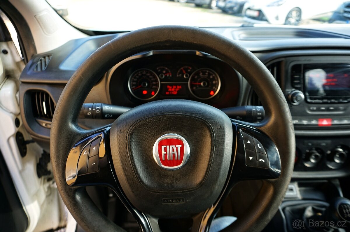 FIAT DOBLO 2017 1,4 SX 5 MÍST - 19