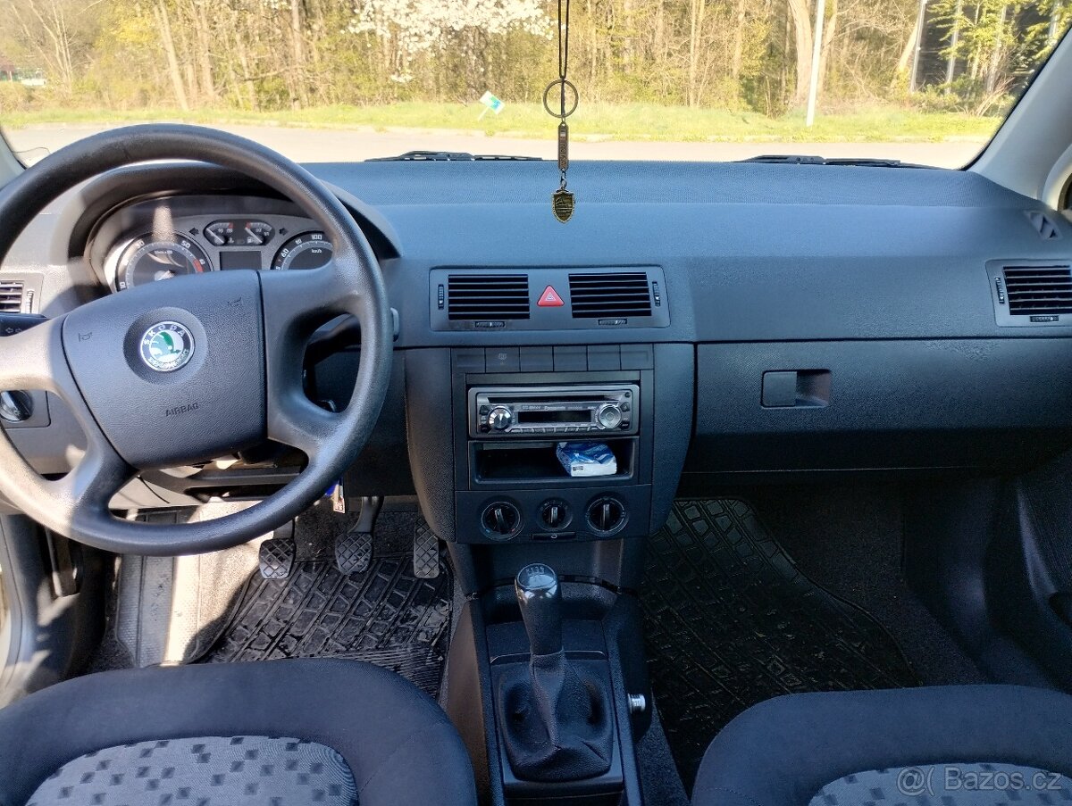 Škoda Fabia 1,2 - 19