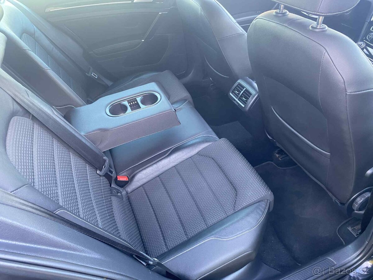Volkswagen Golf 7 Variant 2.0 TDI 110 kW Highline - 19