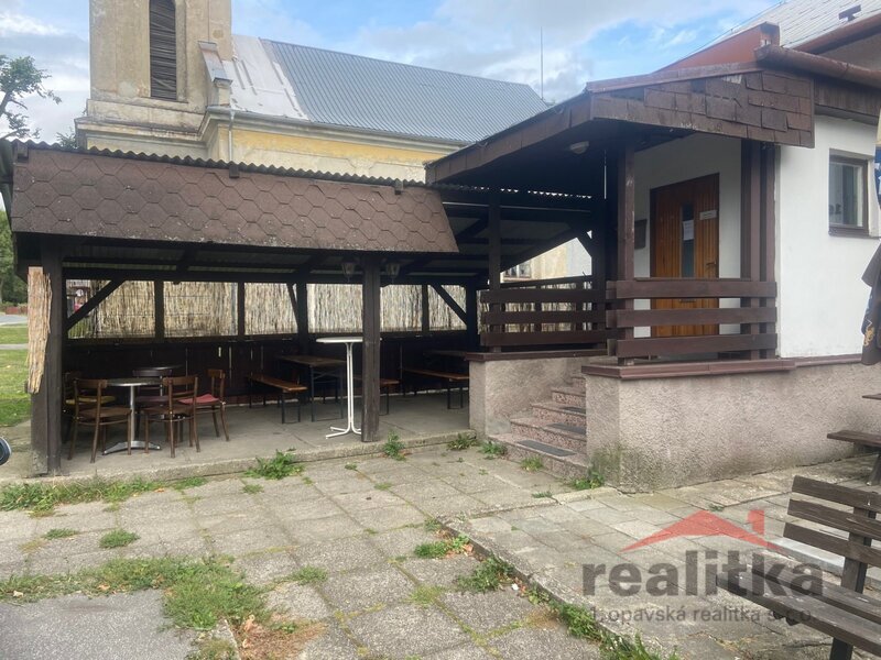 Prodej budovy 4+1 s velkým pozemkem, Křišťanovice - 19