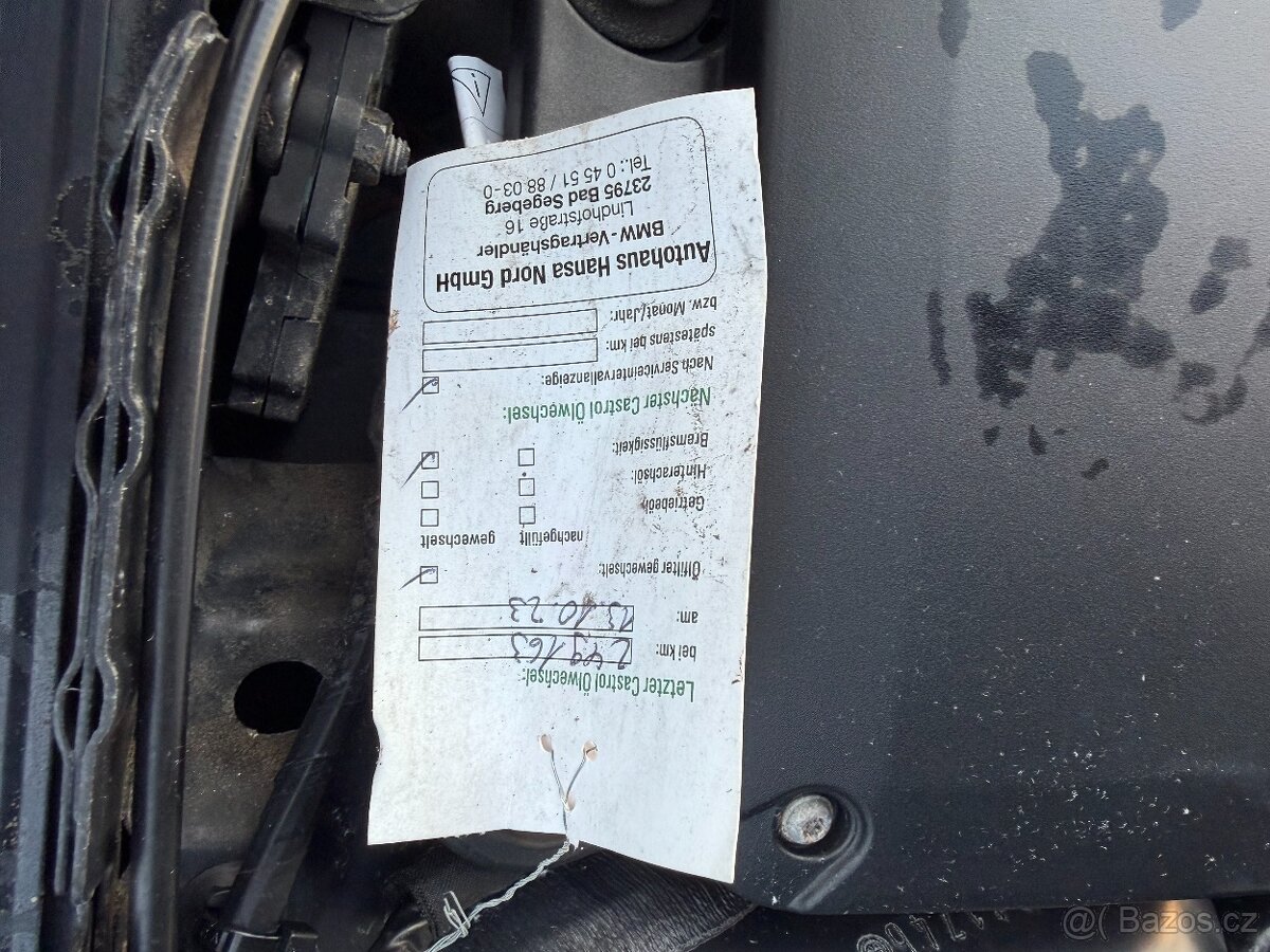 BMW 325i e90 MANUÁL XENONY SPORTSITZE - 19