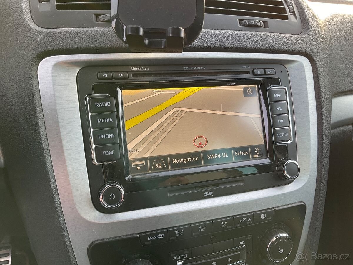 Škoda Octavia RS 125kw, DSG, r.v.2011 - 19