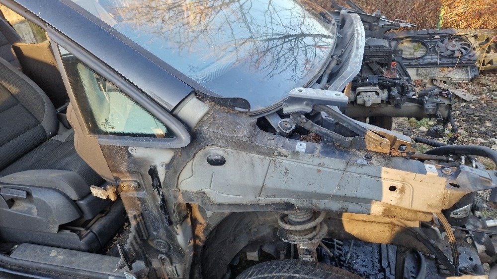 vw touran 1T3 2010-2015 ND plechy lampy stěna 1,6 a 2,0TDi - 19