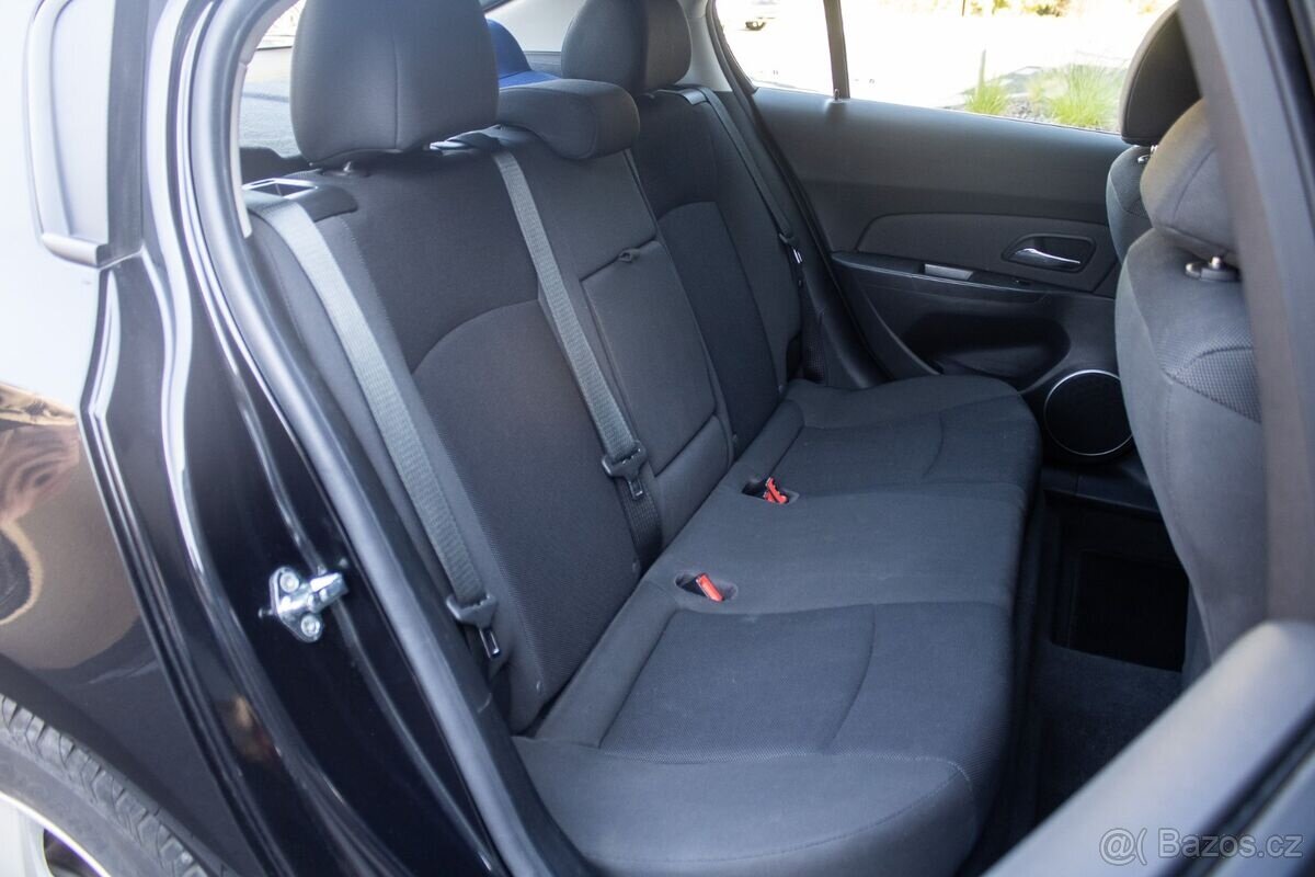 Chevrolet Cruze 1.6, 91kW (2012) - 19