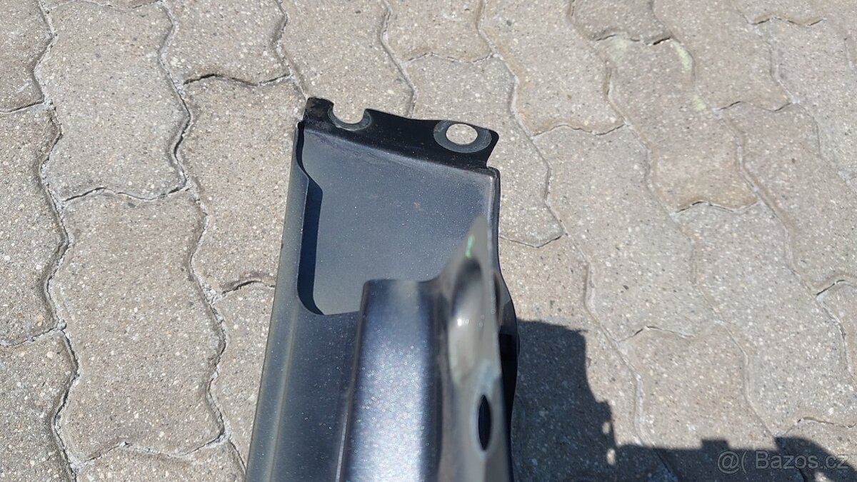 VW TOURAN 1 FACELIFT – BLATNÍK PRAVÝ PŘEDNÍ ŠEDÝ - 19