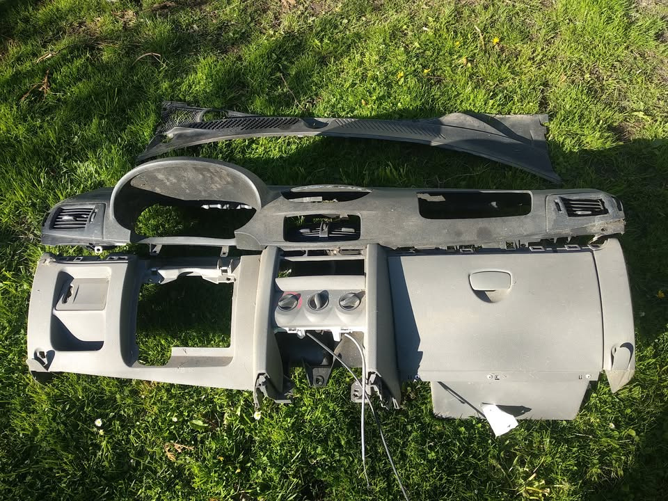 Renault Thalie 2011 - 19