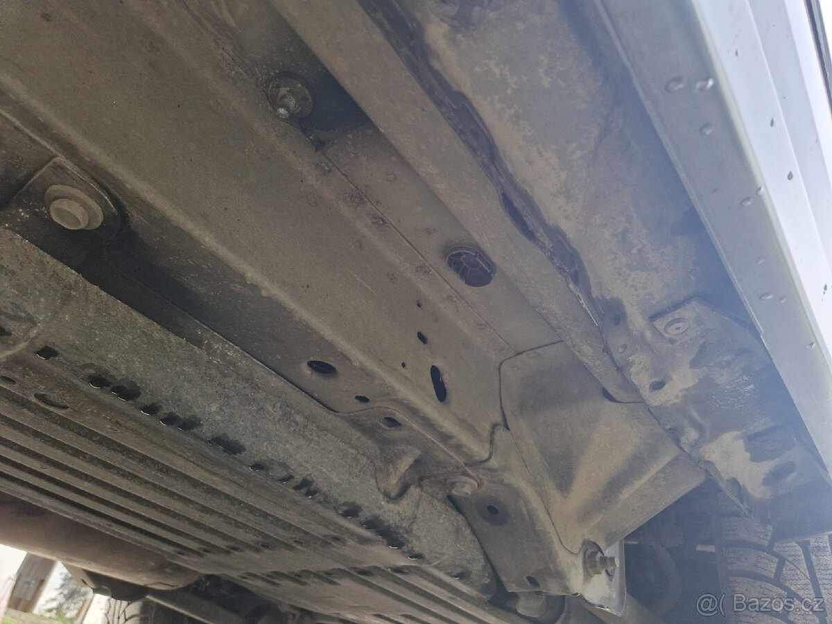 Jeep Grand Cherokee 5.7 Hemi V8 2008 Overland LPG - 19