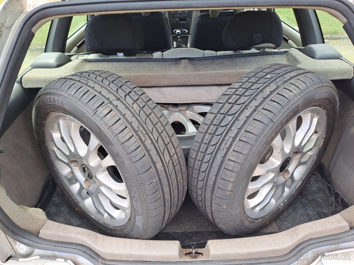 Volvo V40 - 19