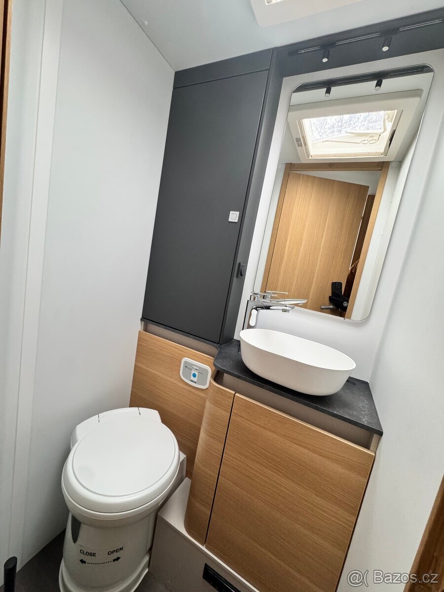 Adria,2023,140ps,klima,tempo,remis,garaz,5osob,CR,super - 19