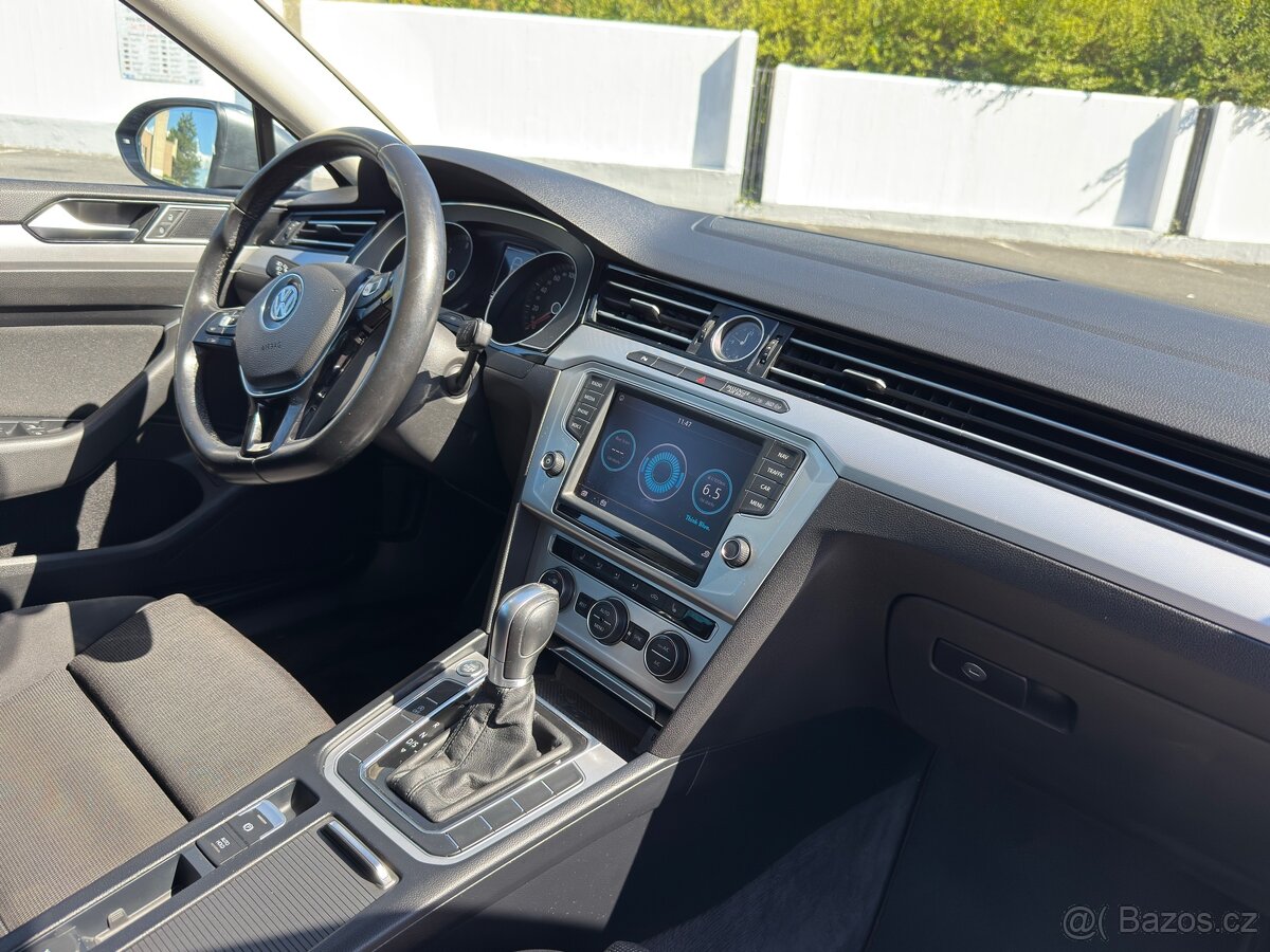 VW Passat B8 Blue Motion 2.0 TDI 110kW DSG - 19