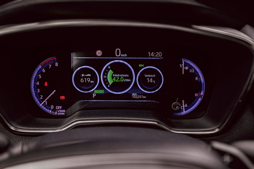 Toyota Corolla Combi TS 2.0 Hybrid GR Sport, DPH - 19