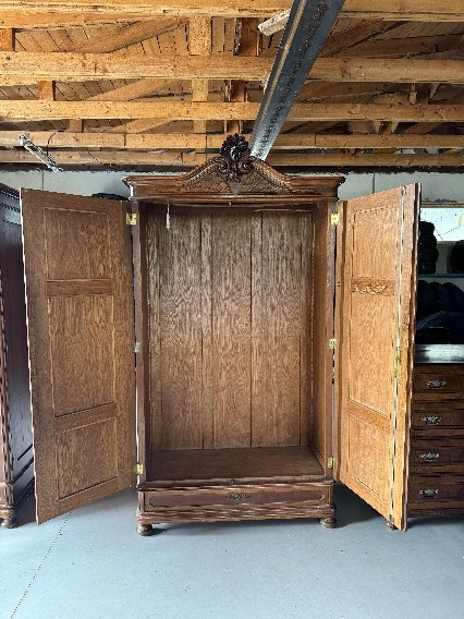 Sestava starožitného nábytku - 19