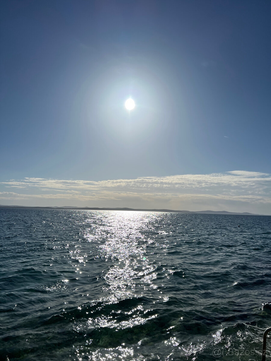 Chorvátsko-Moderný kompletne zariadený dom s bazénom - 19