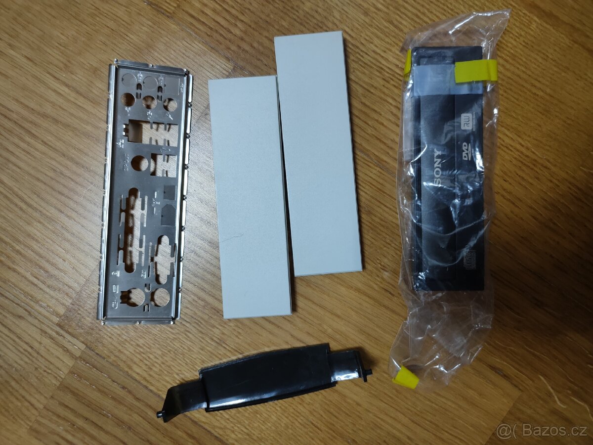 Díly z PC MSI, SONY, ASUS, VDATA - 19