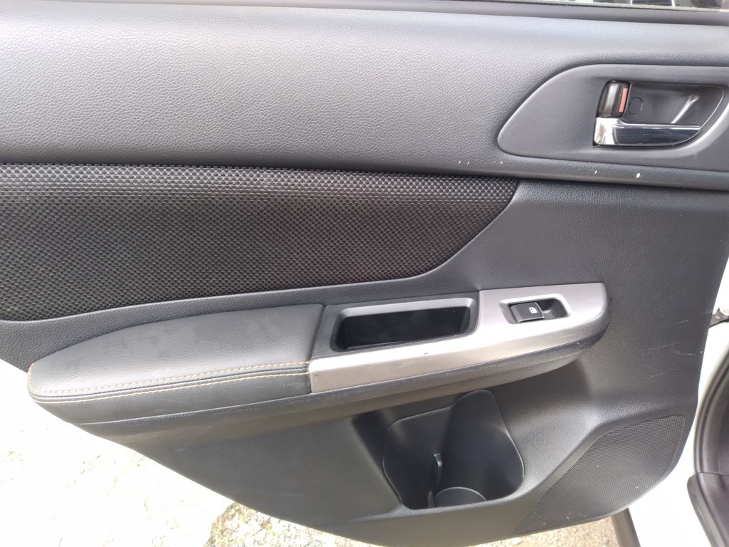 SUBARU XV 2.0 D AWD MANUÁL - 19