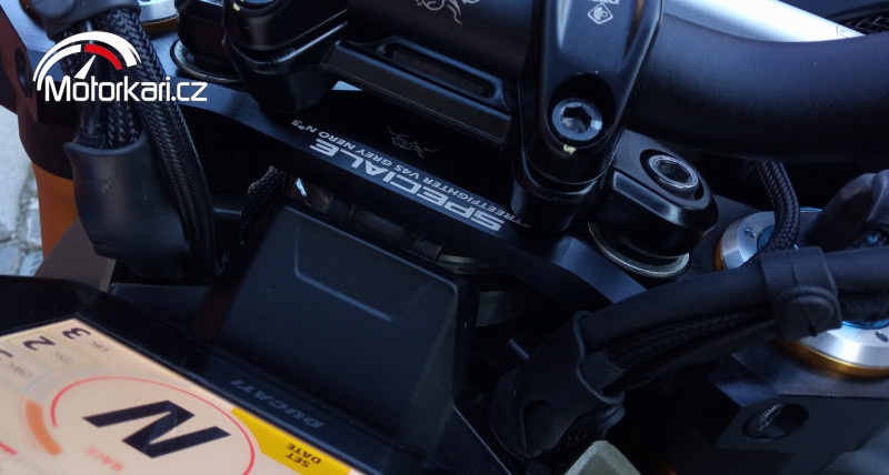 Ducati Streetfighter V4S speciale N°7 - 19