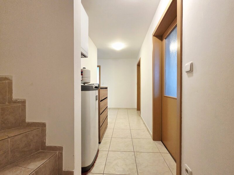 Prodej RD 6+kk 213 m2, na pozemku 287 m2 - 19