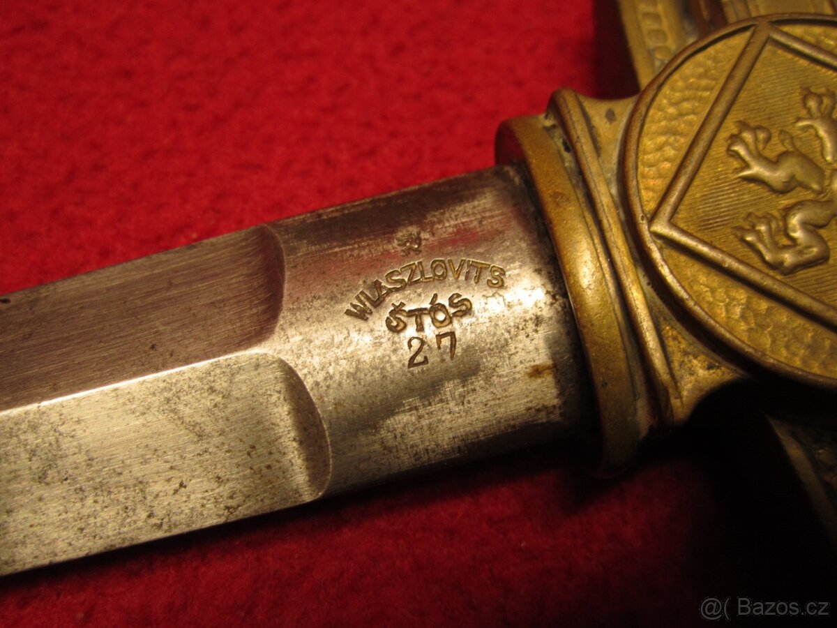 Pozustalost po letci. Kordik, vyznamenani, rumunska, polska. - 19