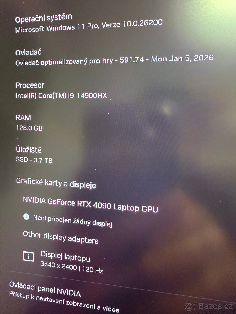 MSI TITAN 18 HX A14VIG - 19