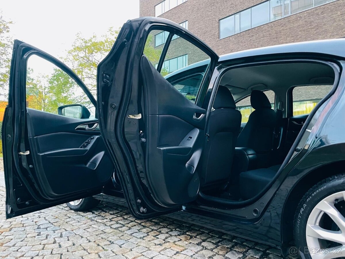 Mazda 3 1.5i 74KW BENZIN MANUÁL - 19