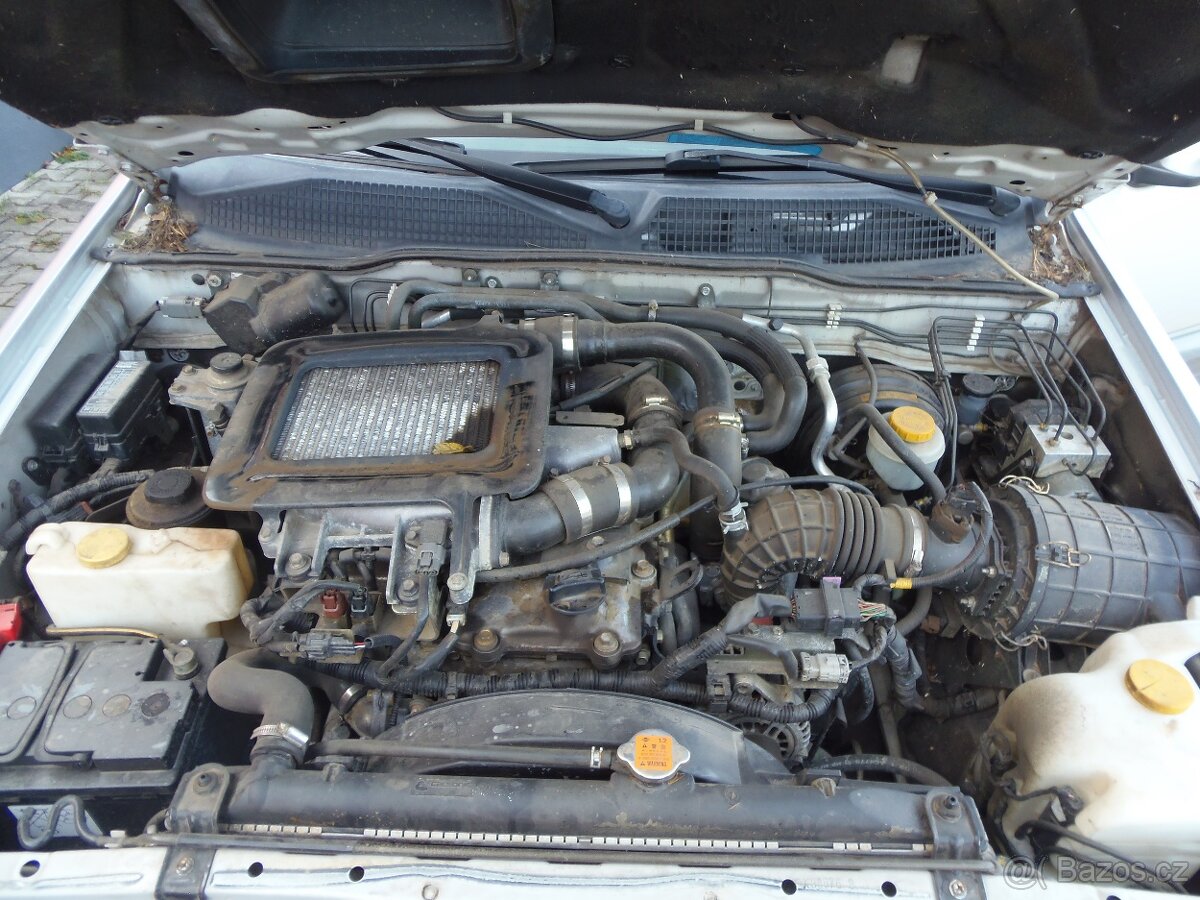 Nissan Terrano II 3.0 TD 4x4 tažné 3t 145500 km - 19