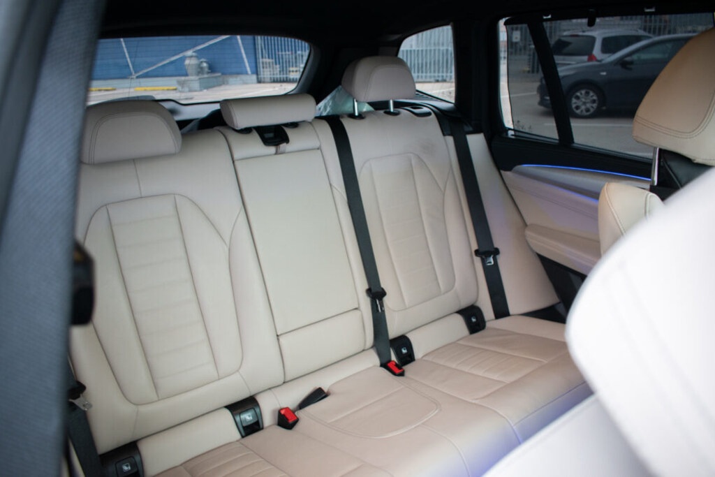 BMW X3 M40d 250kw xDrive A/T - 19