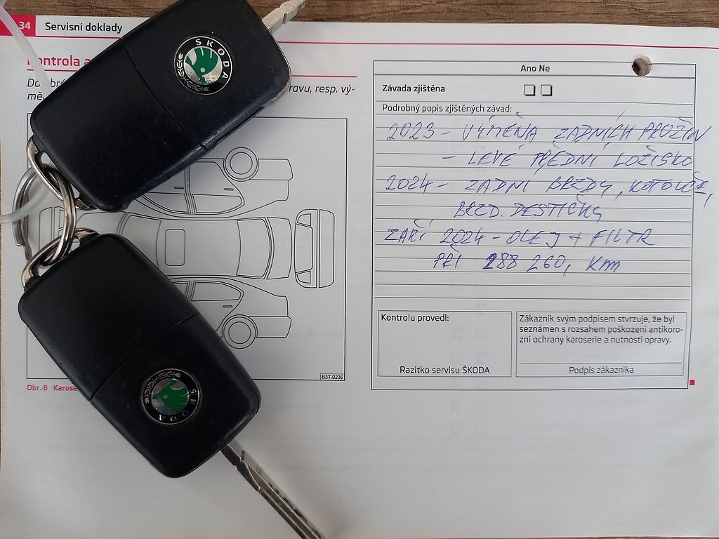 Škoda Octavia, 1.6TDi-klima-alu-výhřev-ČR - 19