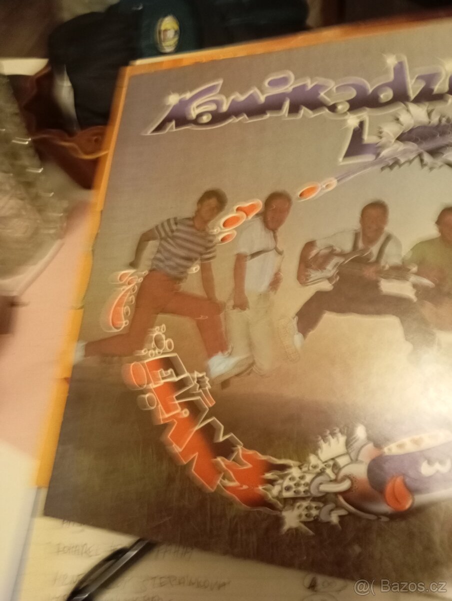 CD,Mc Lp a malý vinyl fota uvnitř - 19