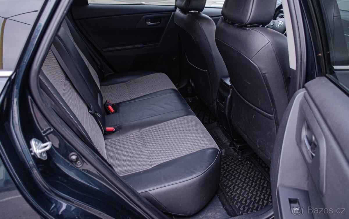 Toyota Auris 1.6i Automat LPG - 19