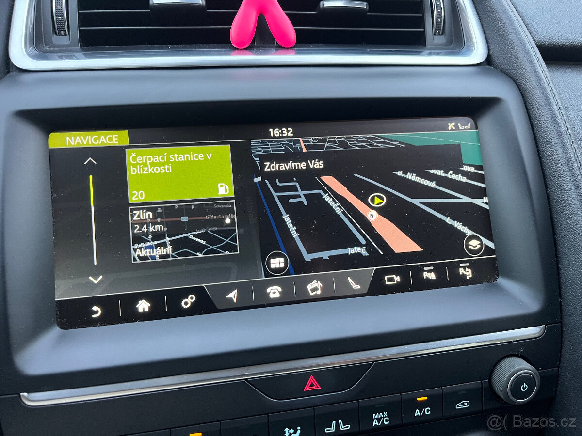 Jaguar E-Pace 2.0 D 150 AWD, LED,4X4,AUT,ČR DPH - 19