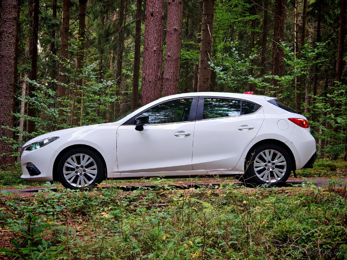 Mazda 3 - 2015 - 2.0 - 19