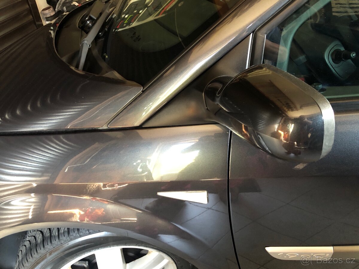 Renault Mégane grand scenic - 19