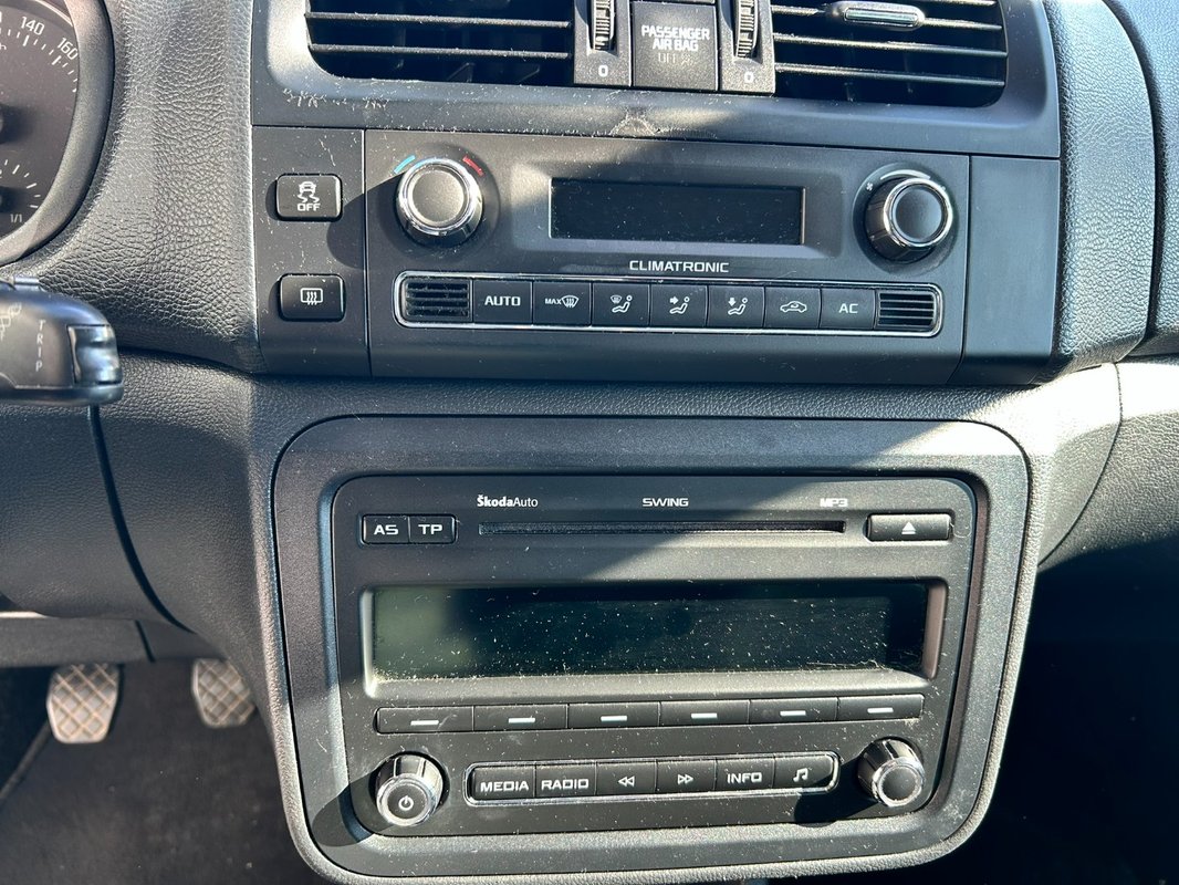 Škoda Fabia 1.6 TDI 2013 Combi 77 kw Elegance - 19