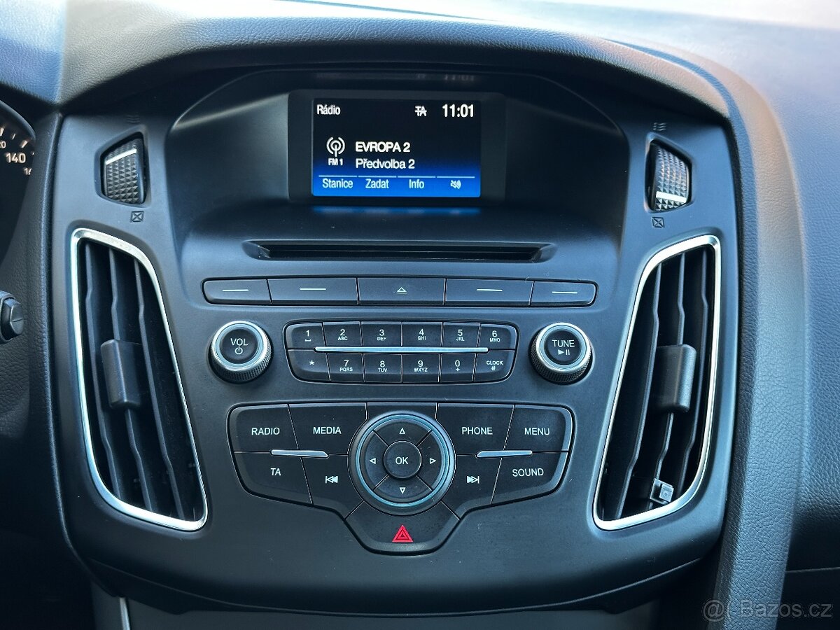 Ford Focus III 1.5 EcoBoost 110kW Facelift 2015 1. Majitel - 19