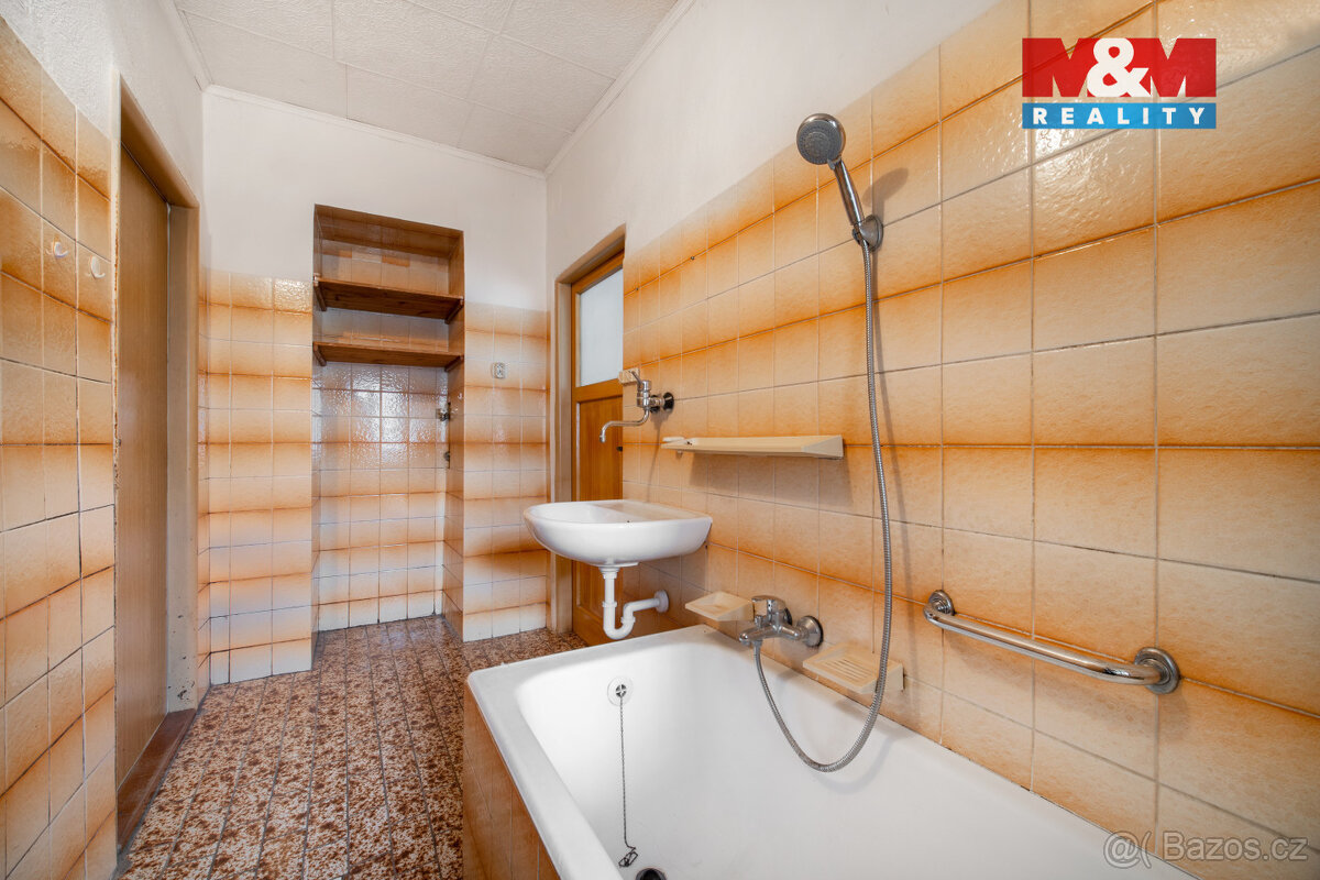 Prodej rodinného domu, 196 m², Banín - 19