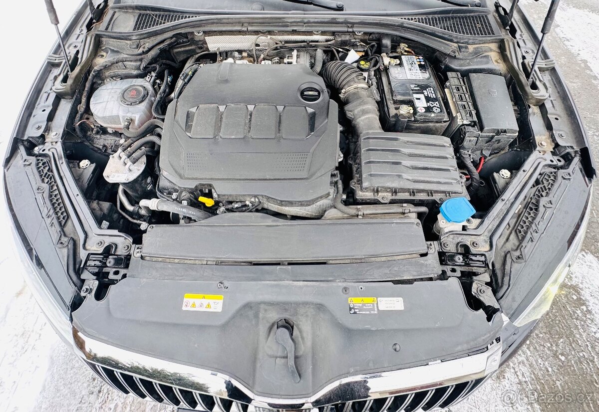 Škoda Superb 2,0 TDI DSG KOMBI,2/2022,NAVI,LED - 19