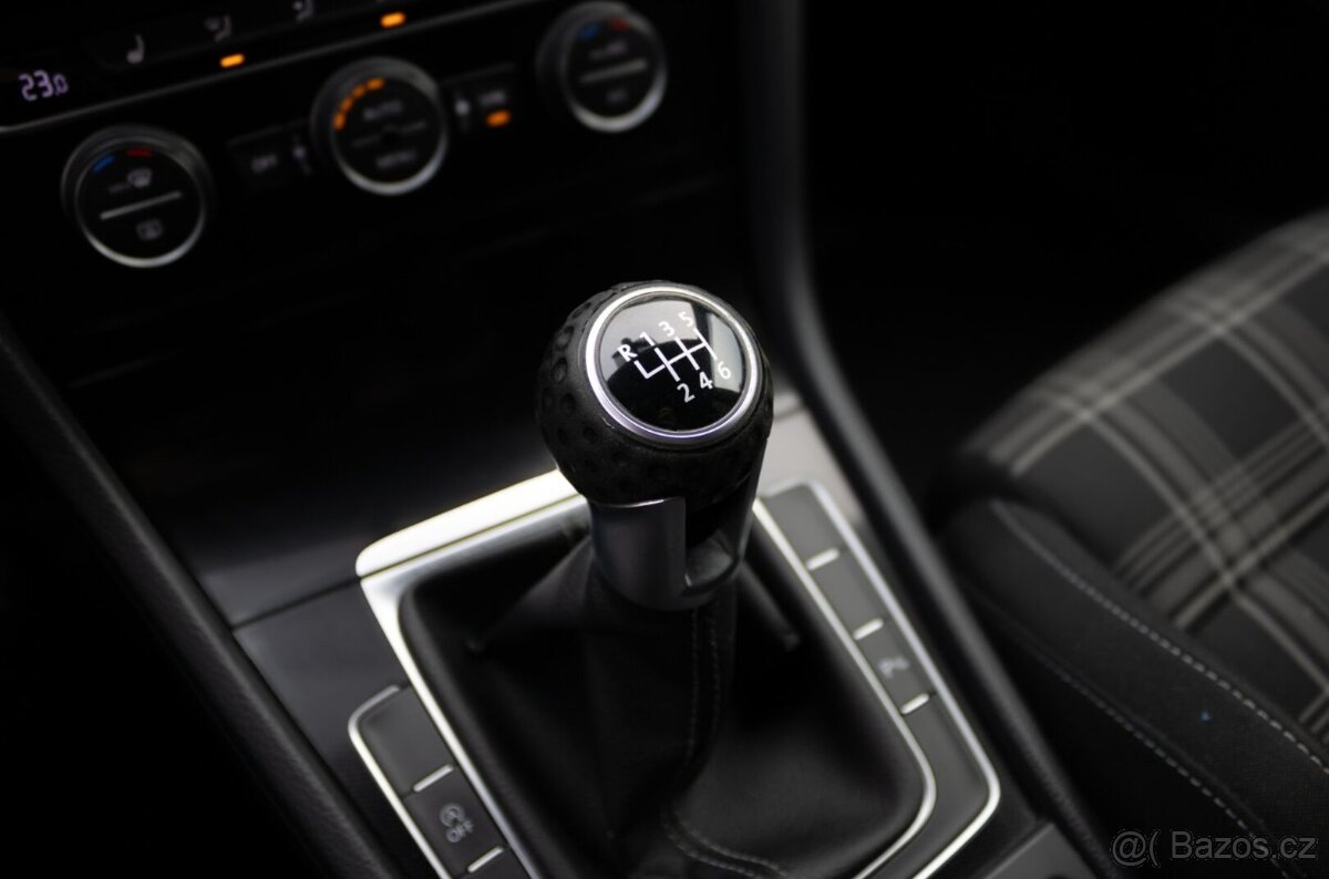 Volkswagen Golf Variant GTD 2.0 - 19