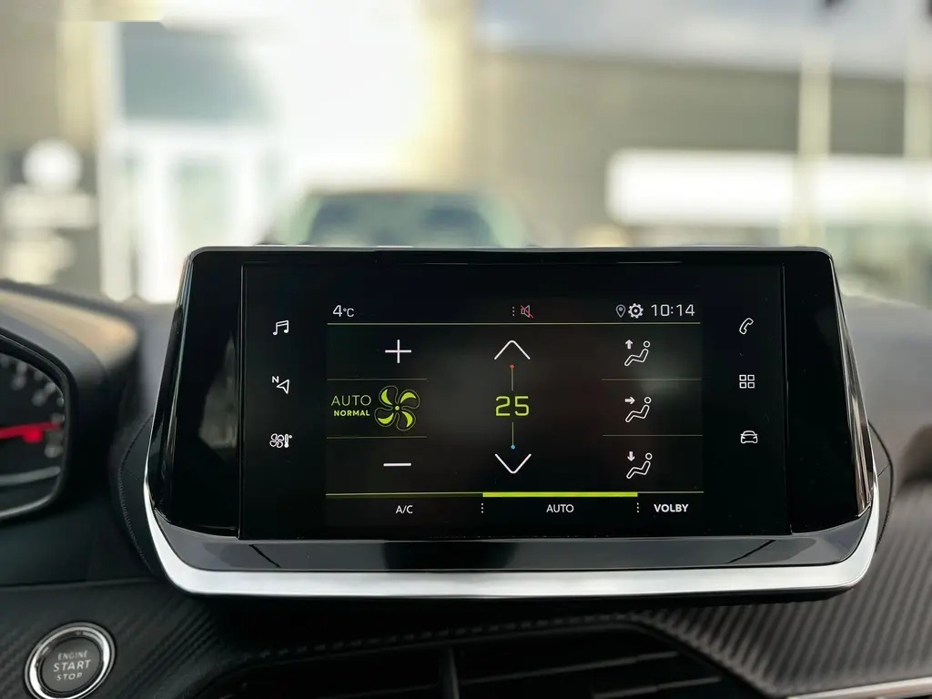 Peugeot 2008, ALLURE 1.2PT 100"MAN6"Zimáky - 19