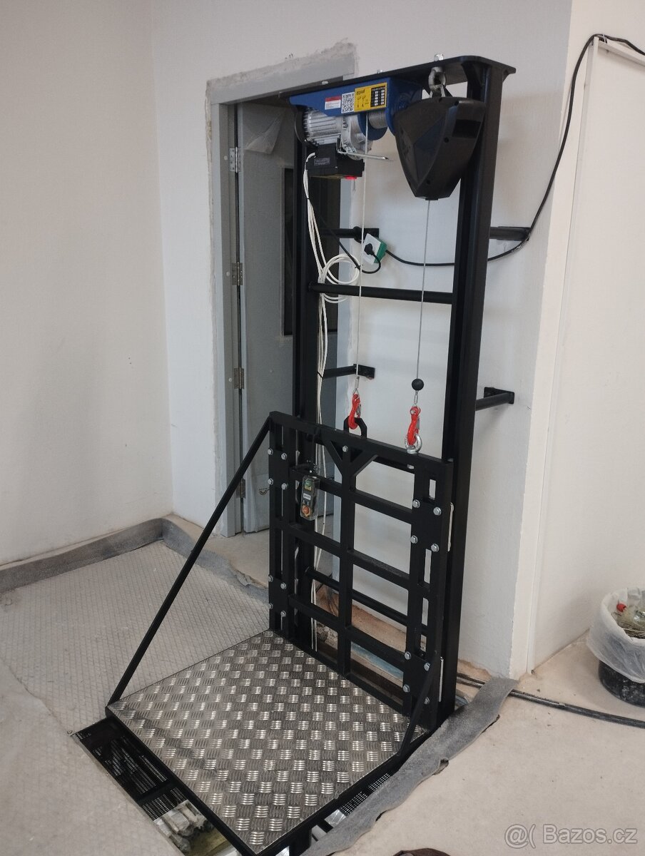 Plošinový výtah ke zdi vrátek zvedák - 19